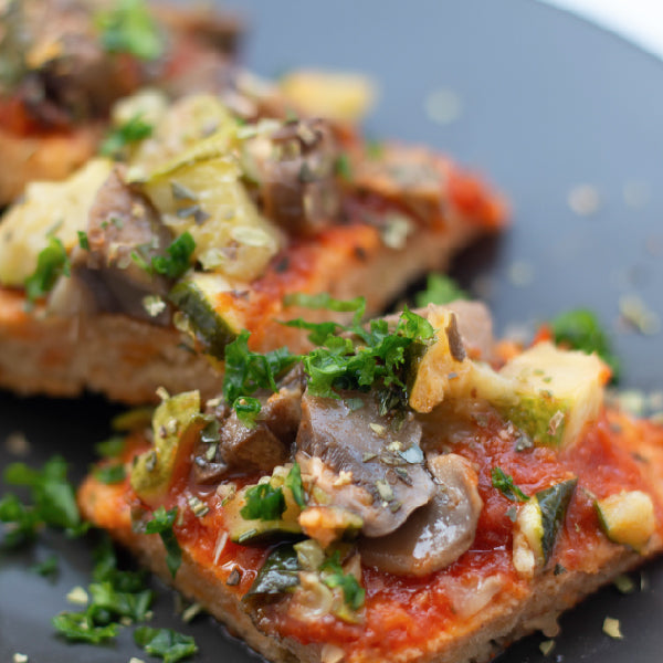 Keto Mini Barbeque Chicken Pizza
