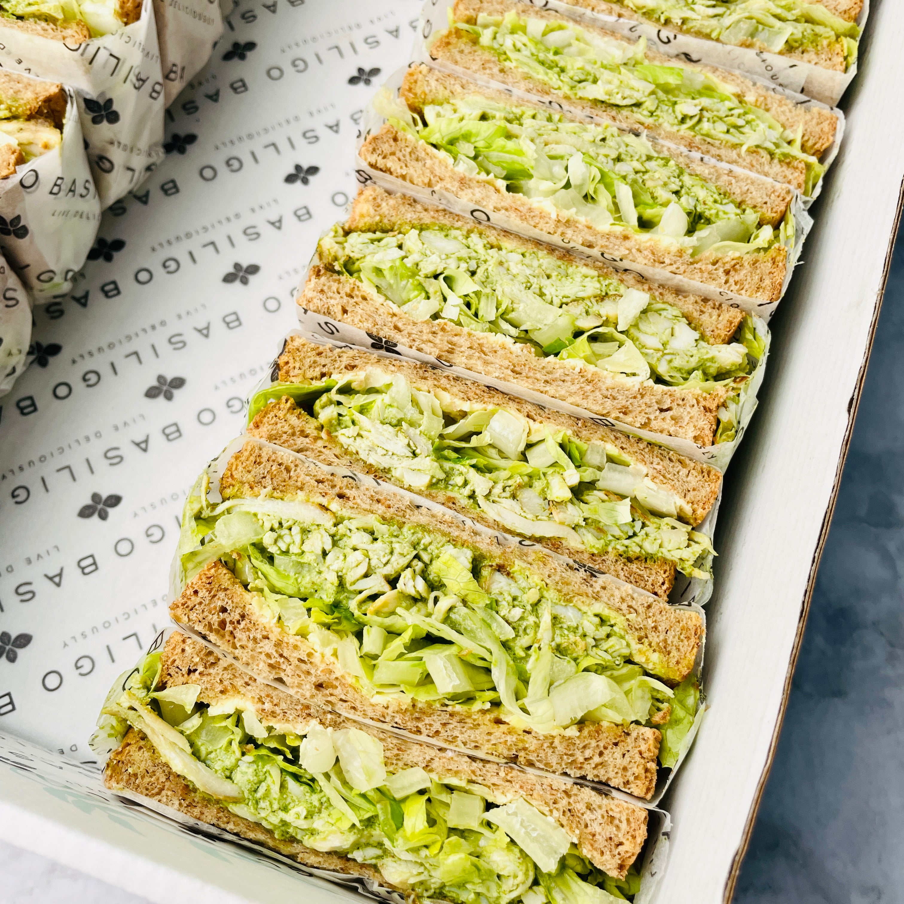Chicken Homemade Pesto Sandwich – 12pcs of Fresh Flavour – Basiligo